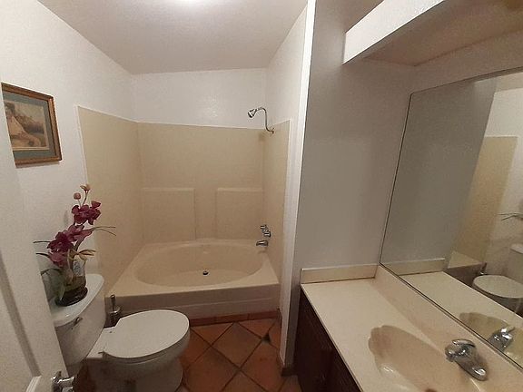 4th image of 47800 Madison St Unit 11