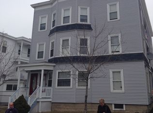 517 Hevey St, Manchester, NH 03102