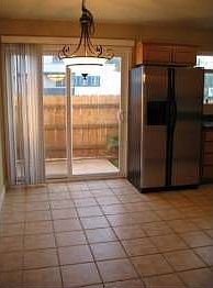 5th image of 1000 S Mollison Ave Unit 10