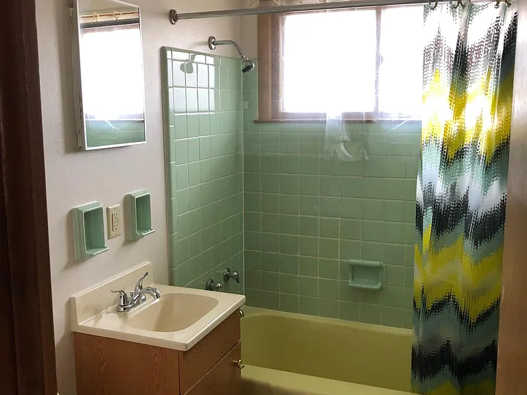 3463 S 79th St #3 — Photo 9