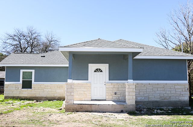 1st image of 9015 Leah Dr