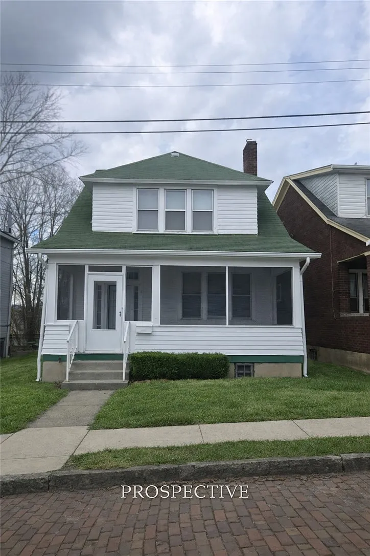 1808 Coursin St photo 1