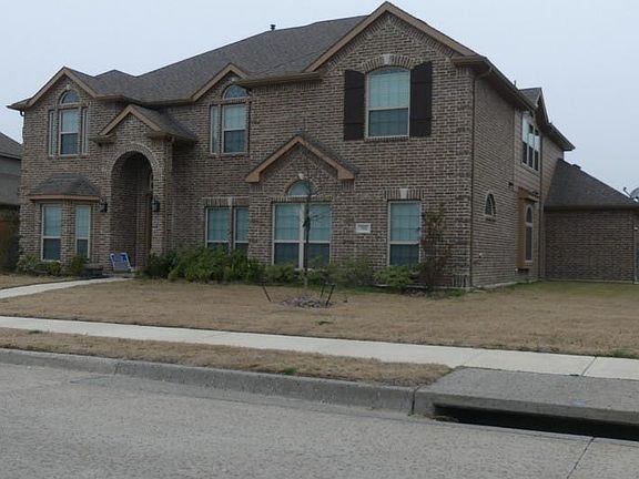 2nd image of 711 Highland Dr