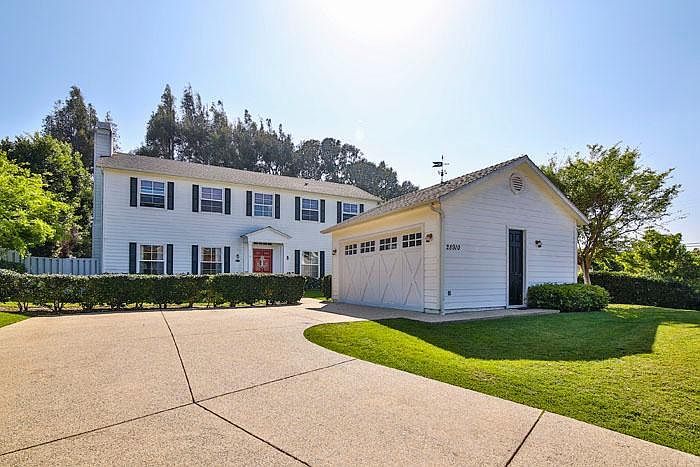 1st image of 28910 Hampton Pl