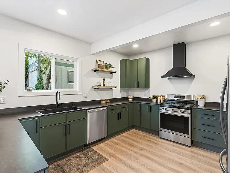 2036 Placer St — Photo 11