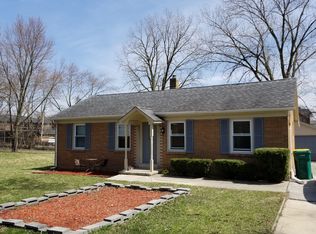5861 Massachusetts St, Merrillville, IN 46410