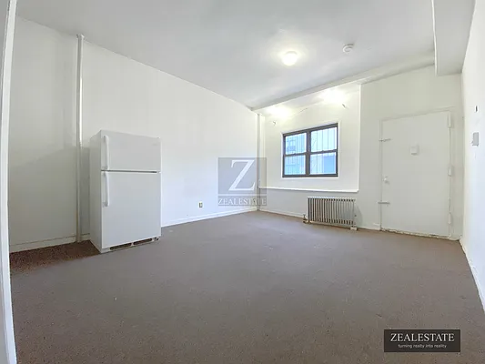 Rented by ZealEstate Group Inc | media 8