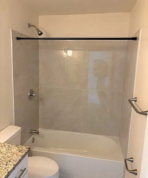 8408 Lake Melena Way — Photo 10