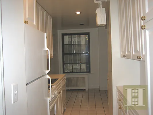 Rented by Halstead Real Estate | media 7