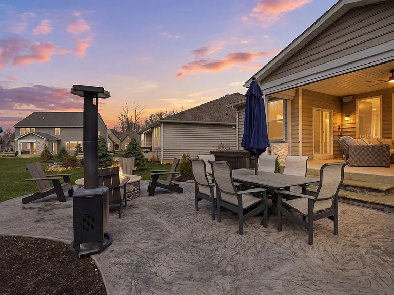 4650 Crocker Woods Ln — Photo 39