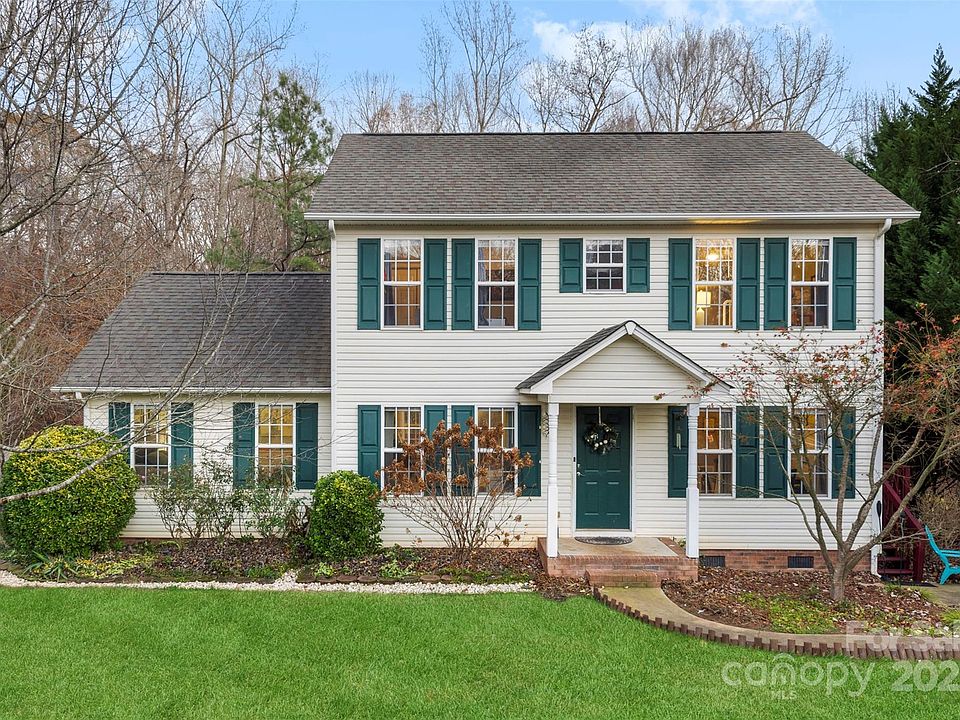 1st image of 2739 Stockwood Dr