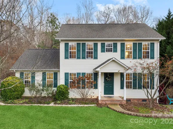 2739 Stockwood Dr, Gastonia, NC 28056