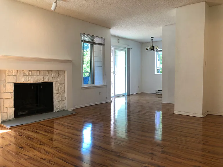 12641 NE 130th Way #C204 — Photo 2