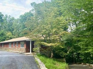 201 Greene Dr, Black Mountain, NC 28711