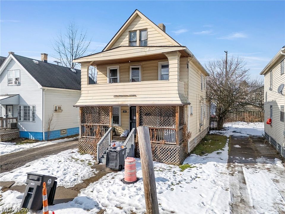 1st image of 2822 E 125th St