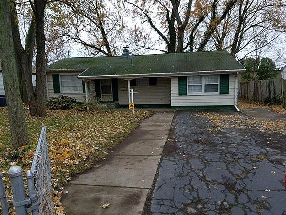 3rd image of 5143 Burlingame Dr