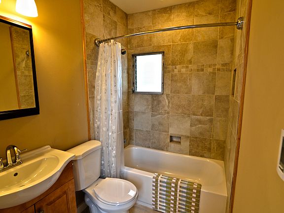 2nd Bath off kitchen