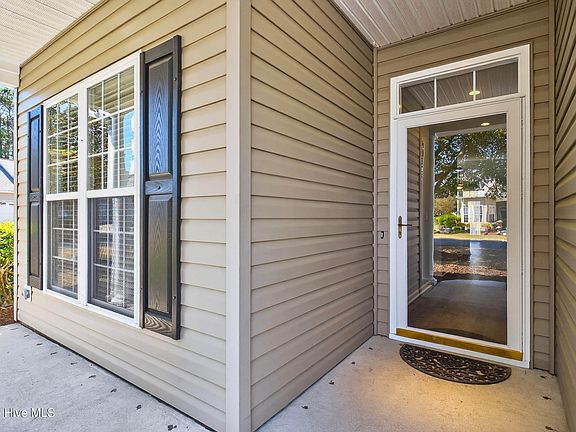 5th image of 4258 Anderson Drive SE