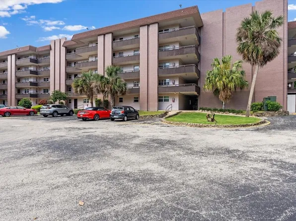 640 N Nova Rd APT 511, Ormond Beach, FL 32174
