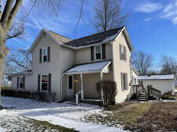 215 E South St SE, Sedalia, OH 43151