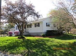 66 Ames St, Methuen, MA 01844