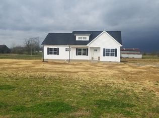 781 Law Rd LOT 2, Lafayette, TN 37083