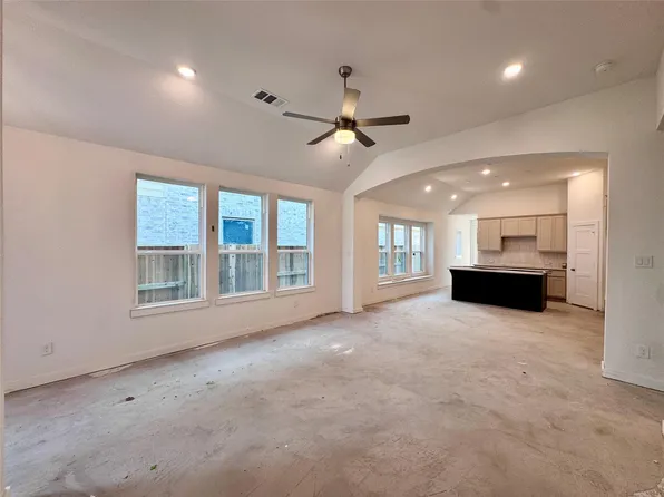 5311 Getty Ln, Manvel, TX 77578