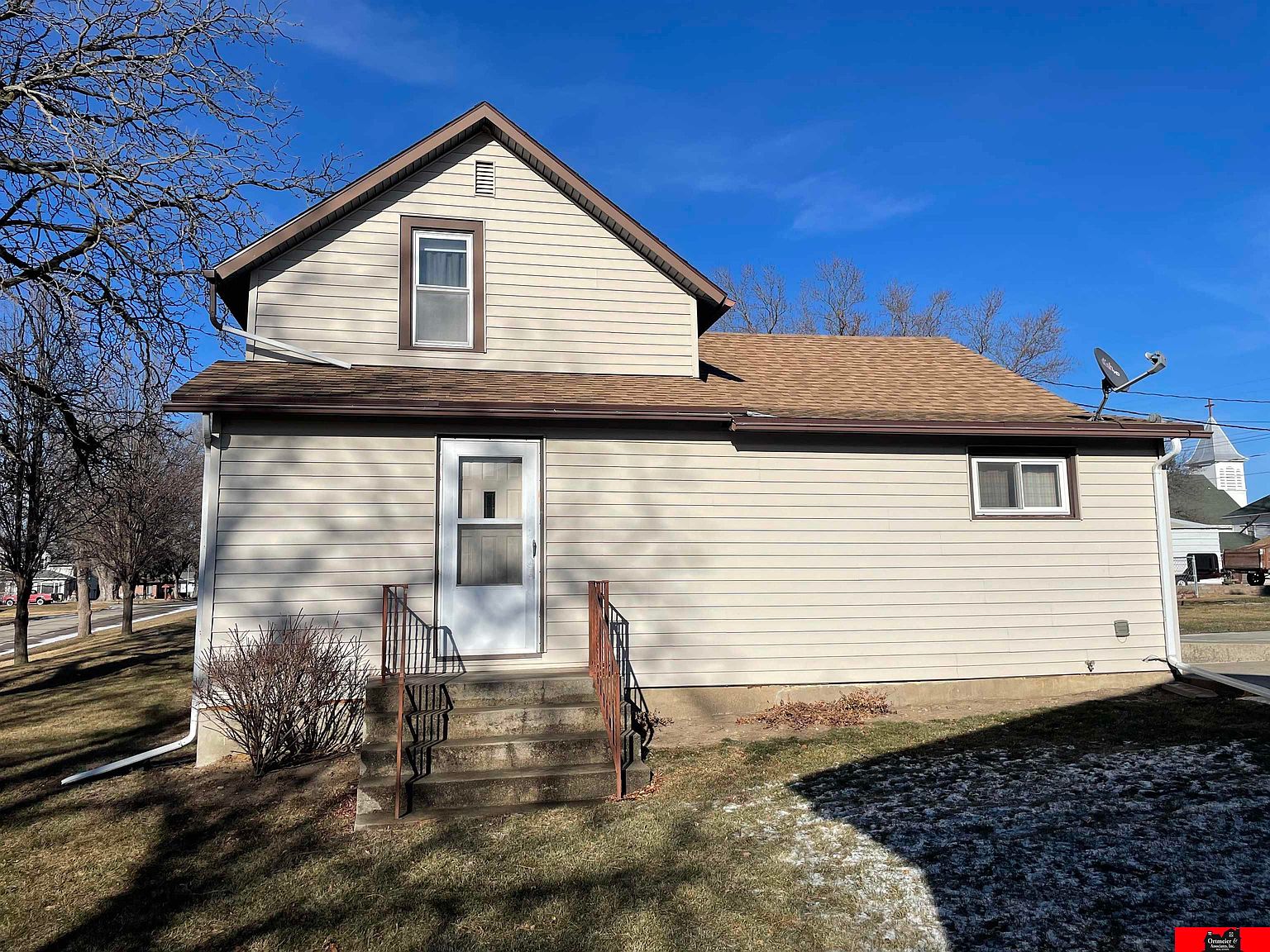 520 1/2 Canfield St, Beemer, NE 68716 Zillow