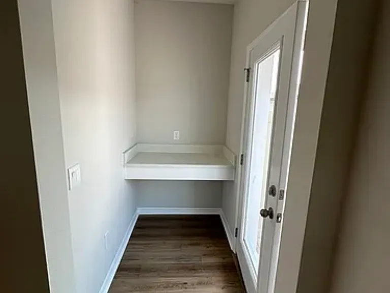 15965 Grafton Way — Photo 46