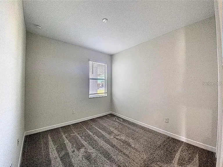1307 Oak Crest St — Photo 21