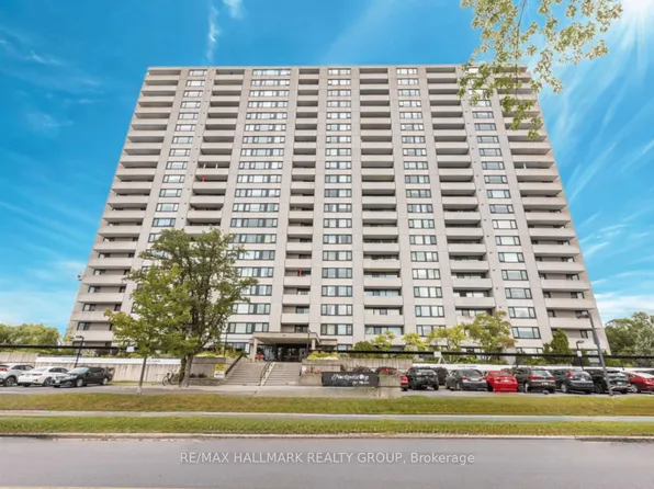 265 Poulin Ave N #805, Ottawa, ON K2B 7Y8