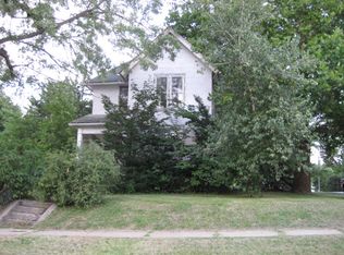 522 S Hennepin Ave, Dixon, IL 61021