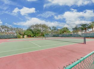 3059 Casa Rio Ct, Riviera Beach, FL 33418