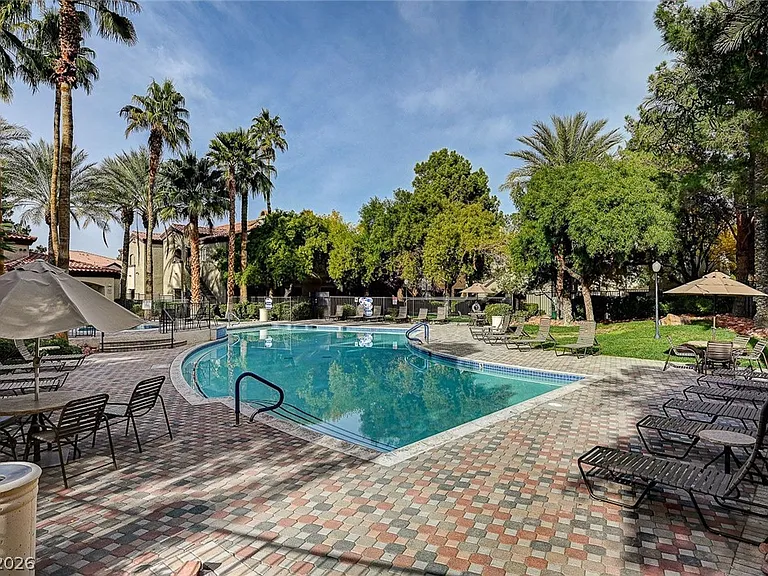 9000 Las Vegas Blvd S #1079 — Photo 39