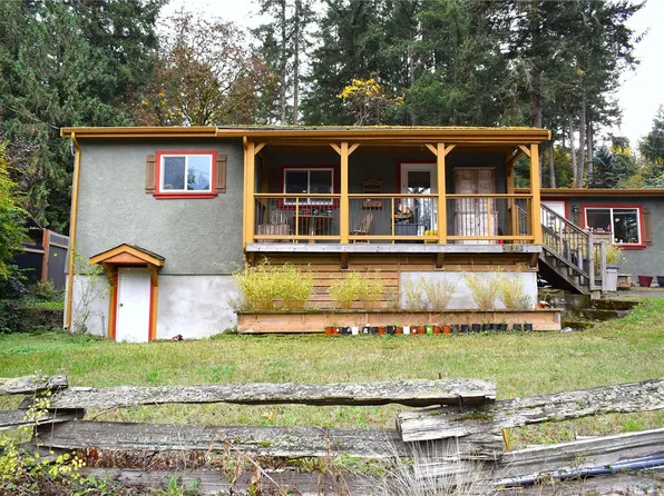 1120 Maple Bay Rd, North Cowichan, BC V9L 5X1