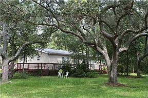 1st image of 1004 Lonesome Pine St
