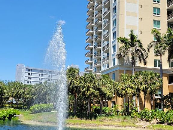 2nd image of 800 N Tamiami Trl Unit 321