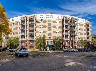 273 Cambridge Rd APT 509, Woburn, MA 01801