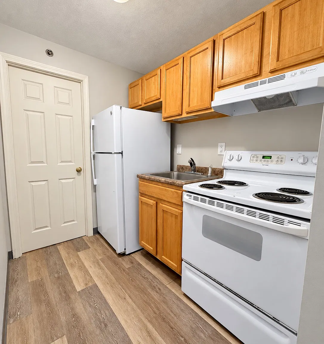 Studio, $1,395 — Photo 1
