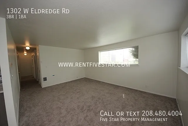 1302 W Eldredge Rd — Photo 3