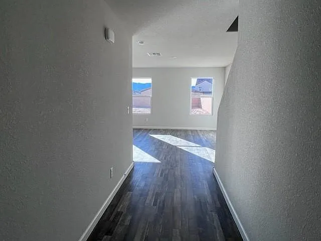 2415 Village Dr — Photo 11