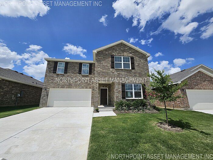 1st image of 4908 McCoy Dr
