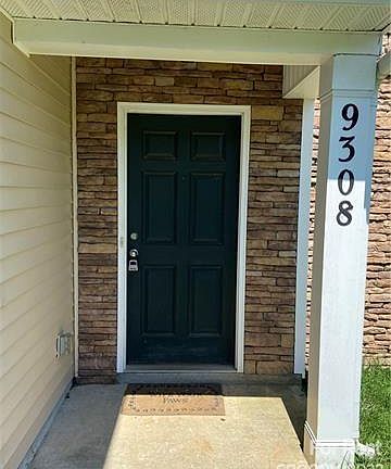 2nd image of 9308 Clifton Meadow Dr