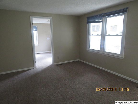 3rd image of 169 Crutcher Dr