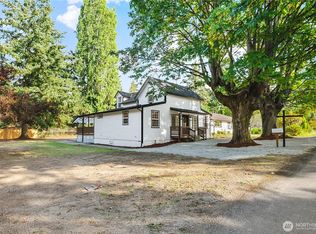 815 Blaine St, Steilacoom, WA 98388