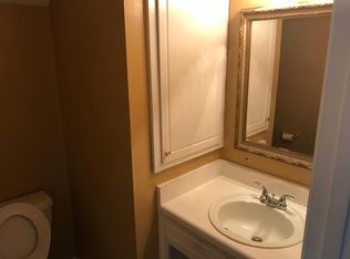 74 Sweetbriar Ln, Spartanburg, SC 29301