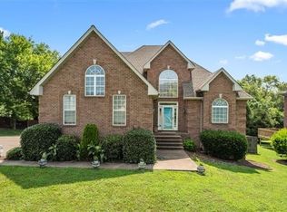1214 Woodvale Dr, Mount Juliet, TN 37122