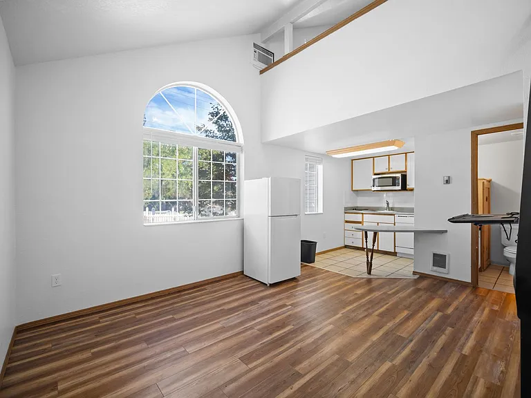 Northside Lofts Fully Updated 1 Bedroom Apartment in North Spokane — Photo 25