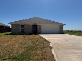 1808 Sommerset Pl, Altus, OK 73521