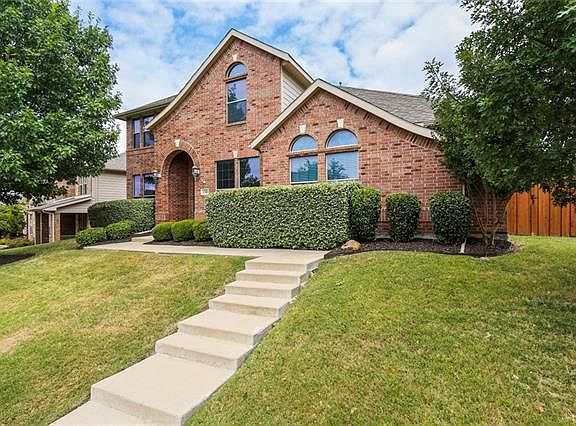 2nd image of 1341 Scarboro Hills Ln